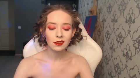 Snapshot of fascinating___eyes chatting on 03.28.26 Fascinating Eyes online show from 03.28.26