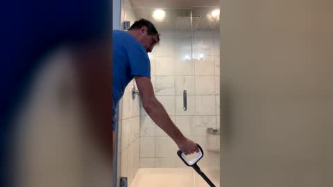 Snapshot of fatnine32 chatting on 04.04.26 fatnine32 online show from 04.04.26