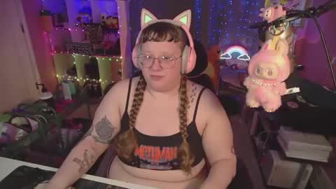 Snapshot of fatveronica chatting on 03.22.26 FatVeronica online show from 03.22.26