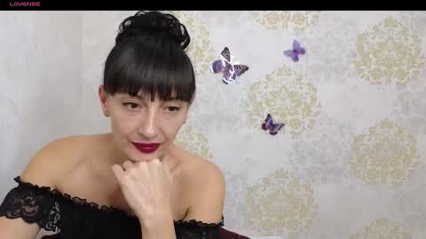 favorite_angel online show from 11.24.25