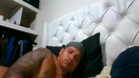 Snapshot of faxhnjhhxcyc chatting on 09.25.25 faxhnjhhxcyc online show from 09.25.25