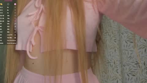 Snapshot of faydasizim chatting on 12.18.24 faydasizim online show from 12.18.24