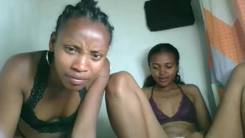 fayence09 online show from 10.24.25