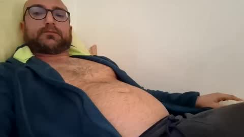 Snapshot of fede2985 chatting on 02.15.25 Fede online show from 02.15.25