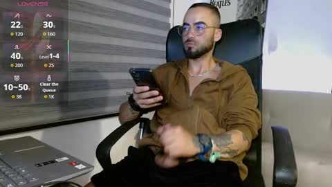 Snapshot of federico_ojitosverdes chatting on 02.03.26 Federico Ofarrel online show from 02.03.26