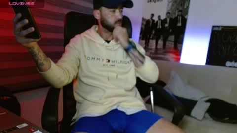Snapshot of federico_ojitosverdes chatting on 03.01.26 Federico Ofarrel online show from 03.01.26