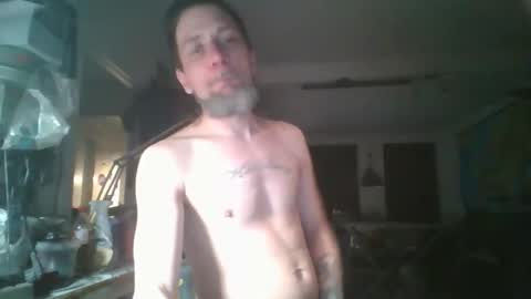 Snapshot of feelfemdom chatting on 04.26.26 feelfemdom online show from 04.26.26
