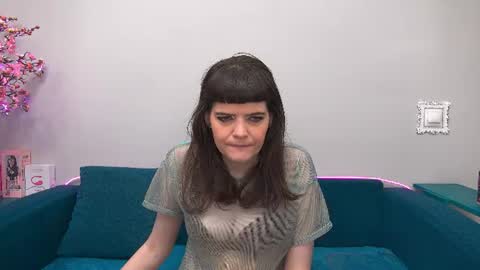 Laura online show from 06.17.26