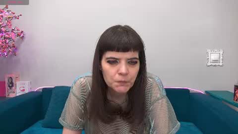 Laura online show from 06.25.26