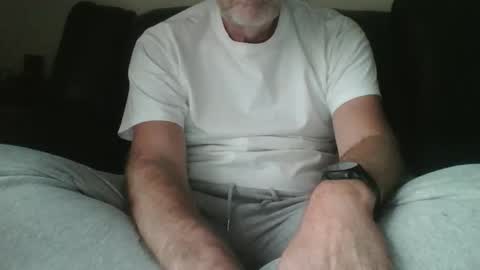 John Buck online show from 10.10.25
