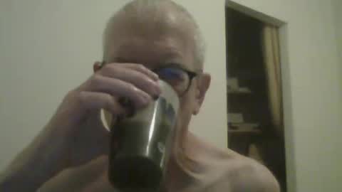 Snapshot of feetlove5608 chatting on 12.01.25 feetlove5608 online show from 12.01.25