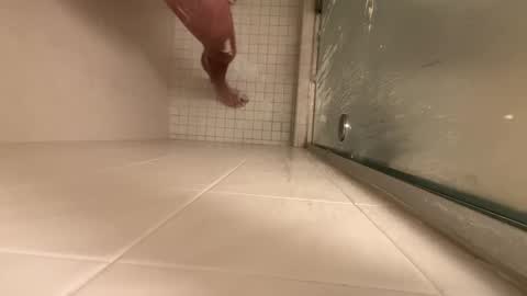 Snapshot of feetomines chatting on 02.16.25 FEETOMINES online show from 02.16.25