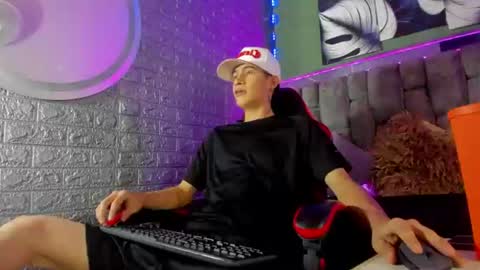 felipe fiire online show from 06.23.26