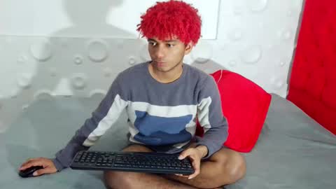 Snapshot of felipecams chatting on 11.23.25 andres felipe benitez online show from 11.23.25