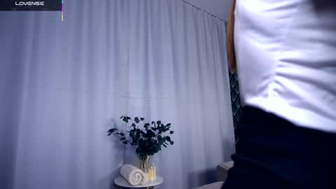 Hello im Nova online show from 09.28.25