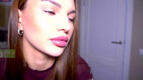 Hello im Nova online show from 06.22.26