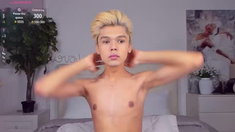 Snapshot of felix_rey chatting on 03.05.25 Felix online show from 03.05.25