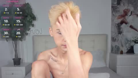 Snapshot of felix_rey chatting on 11.11.25 Felix online show from 11.11.25