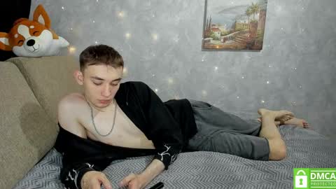 Snapshot of felixcurt69 chatting on 04.03.26 felixcurt online show from 04.03.26