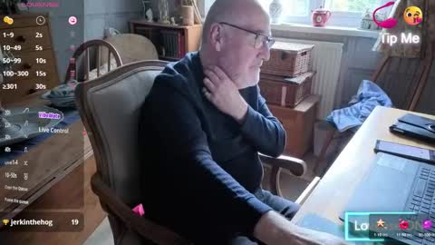 Snapshot of fellainsp8 chatting on 11.13.25 Adam online show from 11.13.25