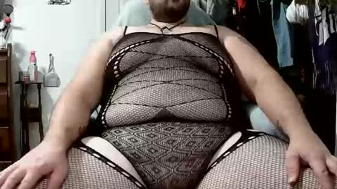 Snapshot of fellowshipmyass chatting on 11.14.25 fellowshipmyass online show from 11.14.25