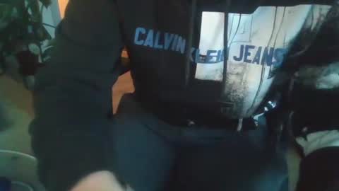 Snapshot of fem_alice_louis_dom chatting on 10.21.25 fem_alice_louis_dom online show from 10.21.25