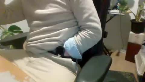 Snapshot of fem_alice_louis_dom chatting on 11.12.25 fem_alice_louis_dom online show from 11.12.25