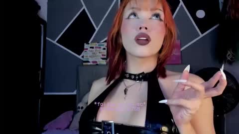 fem_boy6 online show from 11.28.25