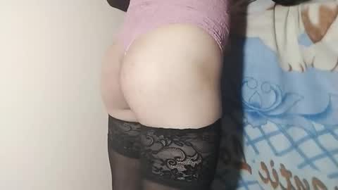 femlind online show from 11.17.25