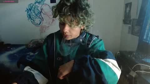 Snapshot of fenixmfx chatting on 12.20.24 Fenix online show from 12.20.24