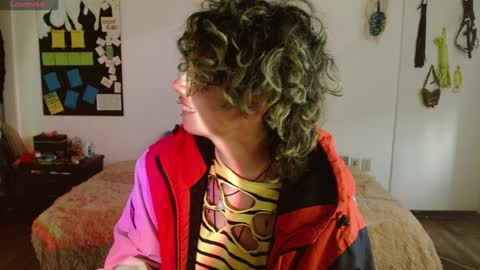 Snapshot of fenixmfx chatting on 01.14.25 Fenix online show from 01.14.25