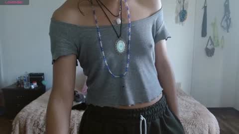 Snapshot of fenixmfx chatting on 02.07.25 Fenix online show from 02.07.25