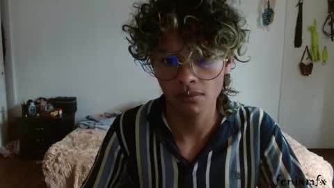 Snapshot of fenixmfx chatting on 02.22.25 Fenix online show from 02.22.25