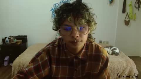 Snapshot of fenixmfx chatting on 02.23.25 Fenix online show from 02.23.25