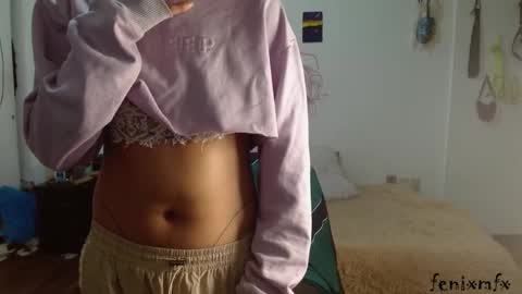 Snapshot of fenixmfx chatting on 02.25.25 Fenix online show from 02.25.25