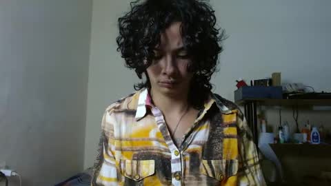 Snapshot of fenixmfx chatting on 04.16.26 Fenix online show from 04.16.26