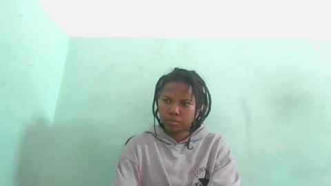 fenou122745 online show from 10.08.25