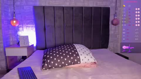  Fernanda Luna  online show from 02.26.25