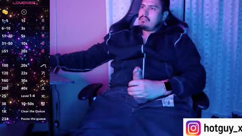 Snapshot of fernan_reds chatting on 11.04.25 Fernan online show from 11.04.25