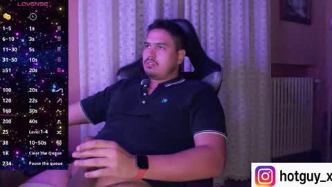 Snapshot of fernan_reds chatting on 12.04.25 Fernan online show from 12.04.25