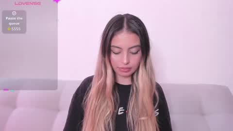 fernanda  online show from 05.11.26