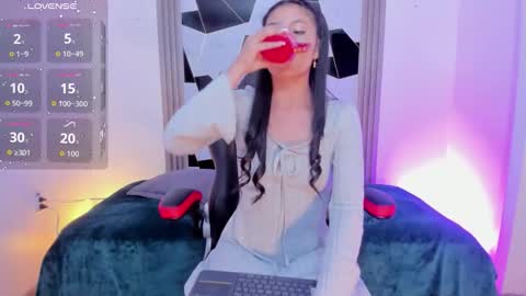 Snapshot of fernanda_hot__f chatting on 11.04.25 fernanda_hot__f online show from 11.04.25