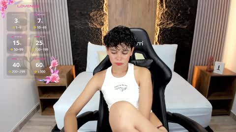 Snapshot of fernanda_indie chatting on 02.12.25 F E R N A N D A online show from 02.12.25