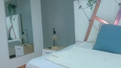 FERNANDA BROWN  online show from 07.05.26