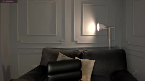 FER  online show from 11.15.25