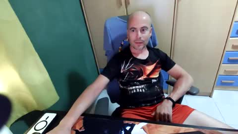 fernandez83 online show from 06.12.26