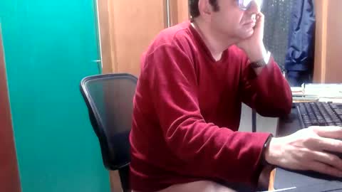 fernandoreutergrant online show from 10.15.25