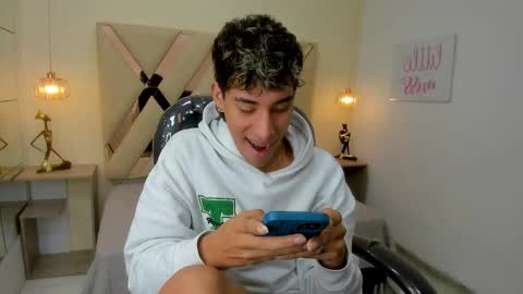 Snapshot of ferphoenix_ chatting on 03.06.26 FER PHOENIX online show from 03.06.26