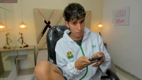 Snapshot of ferphoenix_ chatting on 03.10.26 FER PHOENIX online show from 03.10.26