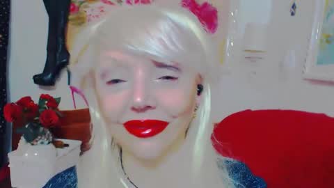 pregnant hairyc2cbigboobs mature online show from 10.18.25